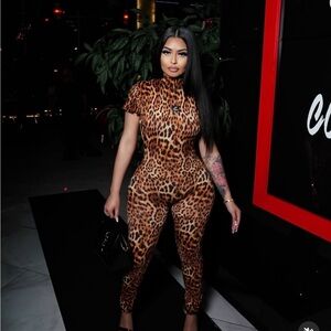 Leopard Print Short-Sleeve Jumpsuit - Brown